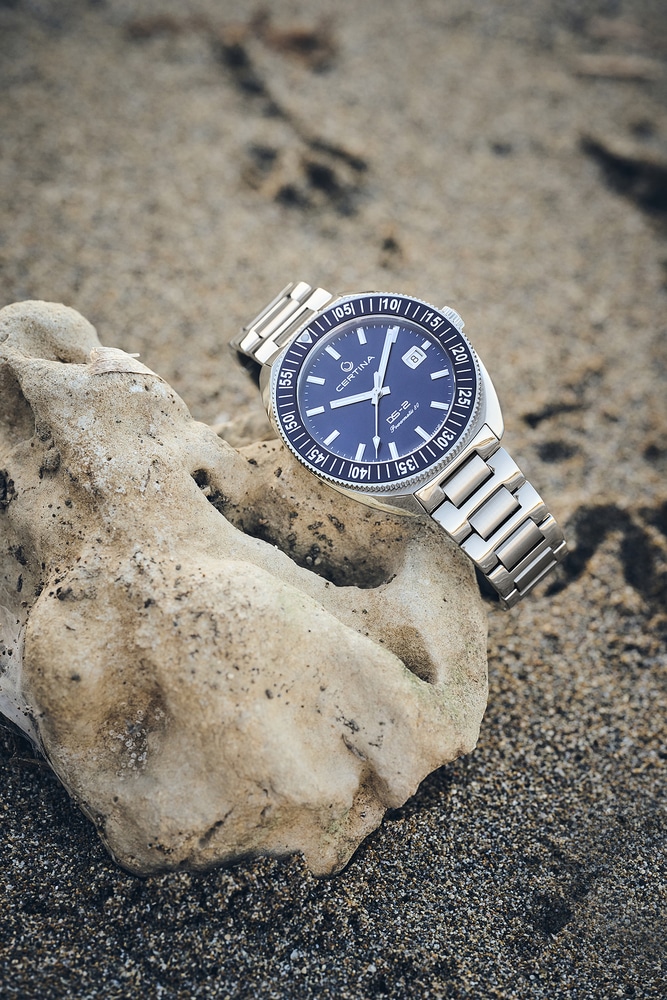 ARANminiシルバーブルーラメ Men Automatic DS-2 (Turning Bezel) watch by Certina